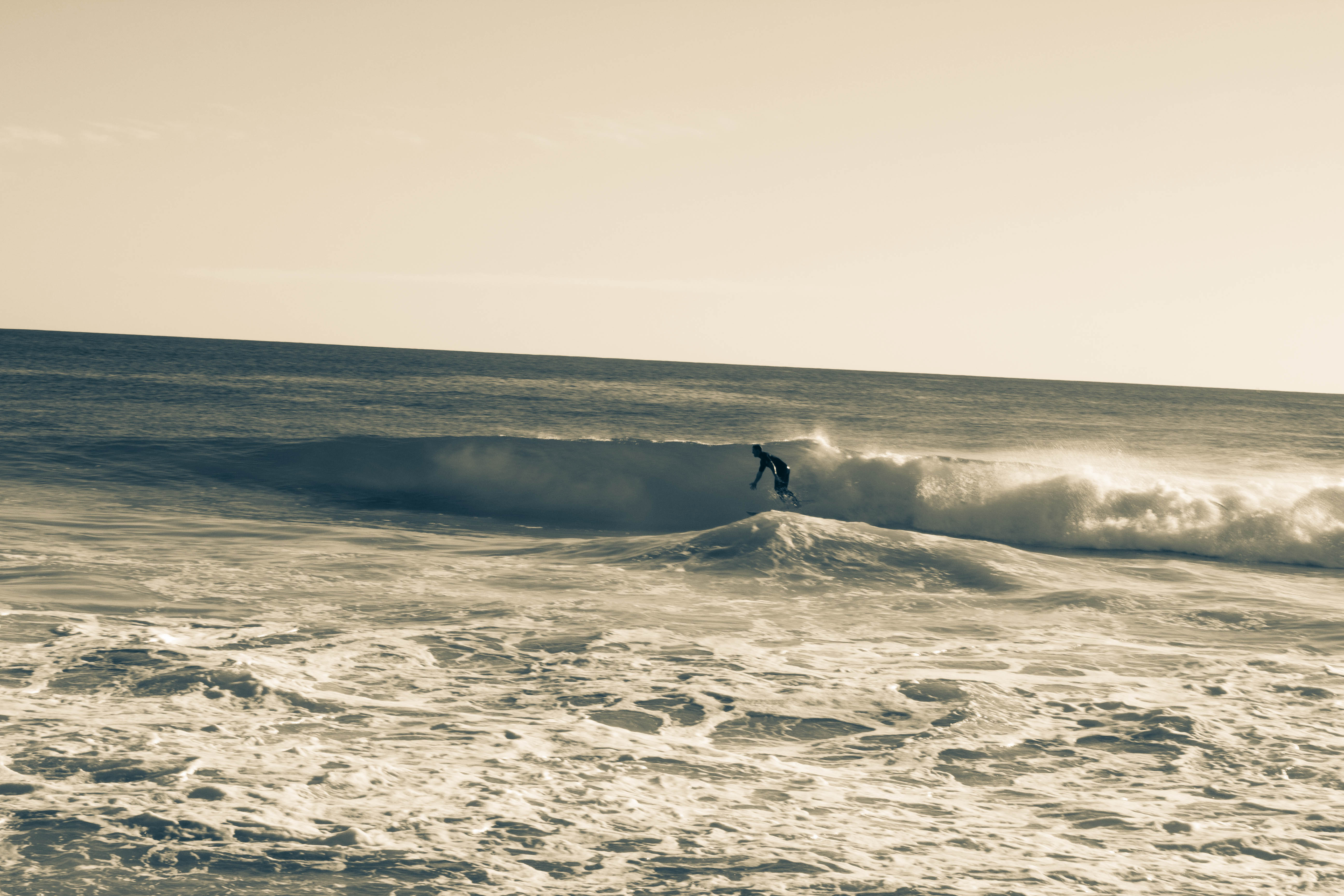 surfing perth 