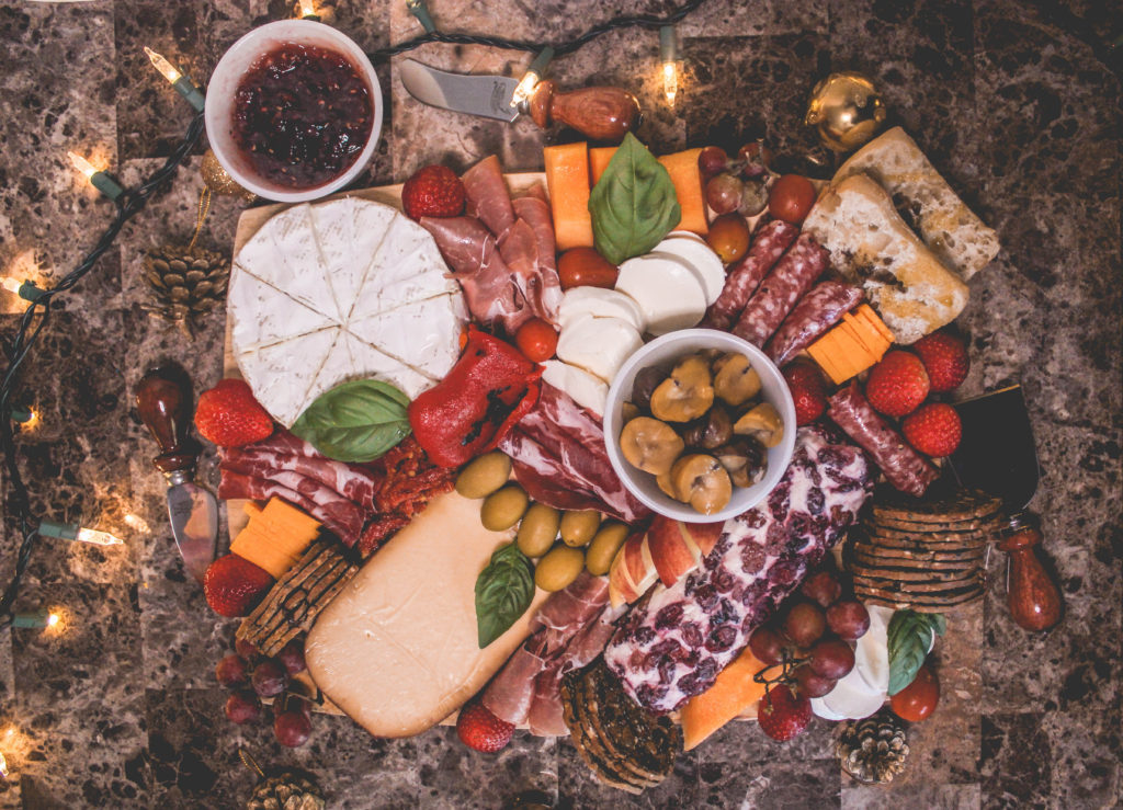 How to build a cheese and charcuterie board