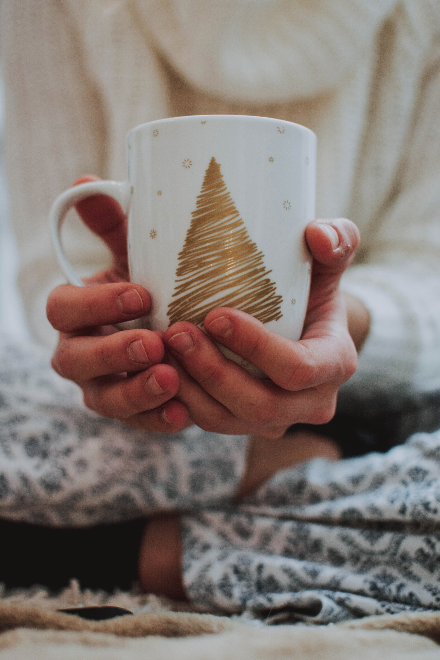 How To Enjoy The Holidays When You Are Away From Family