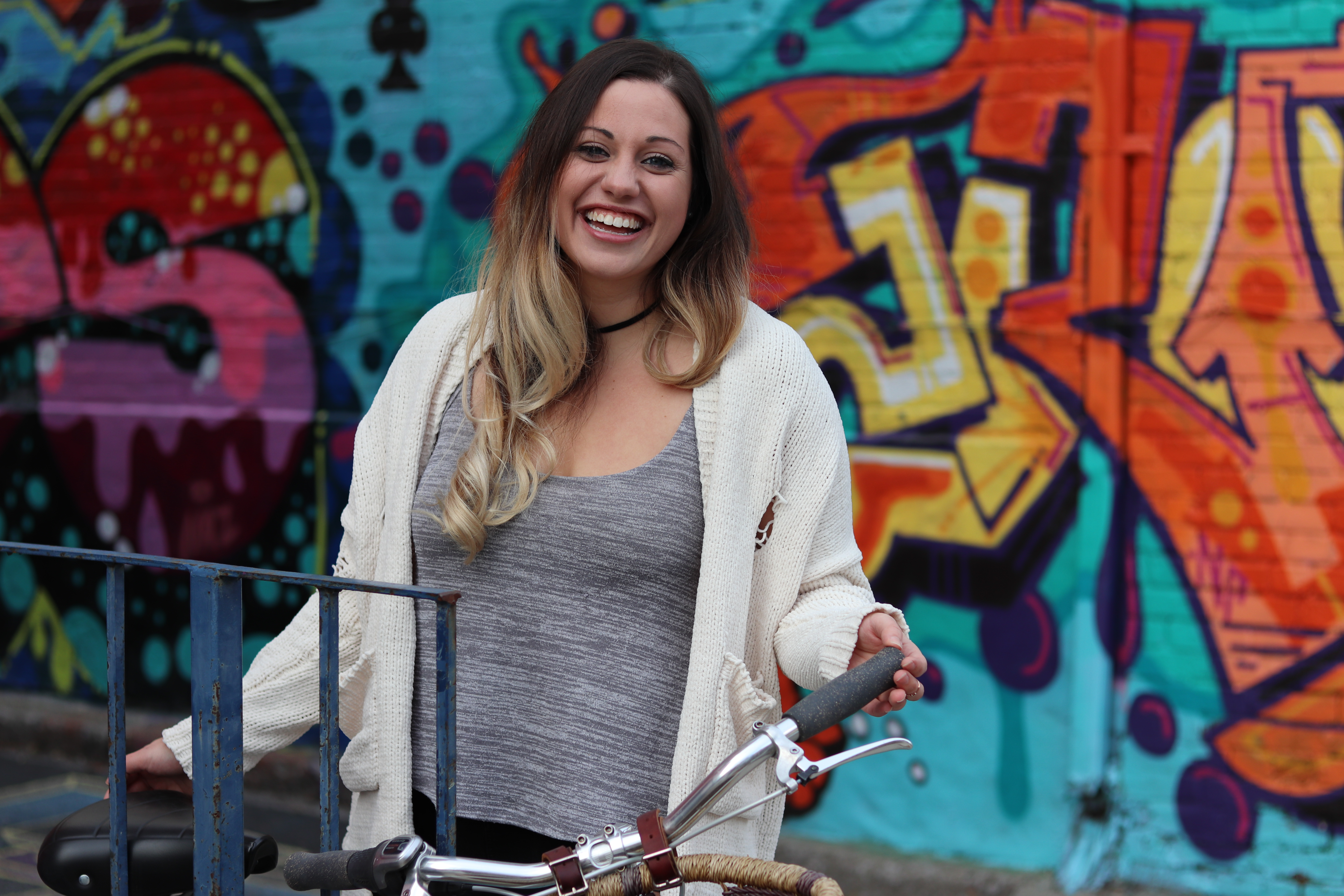 Vlog: Exploring Kensington Market with Cass